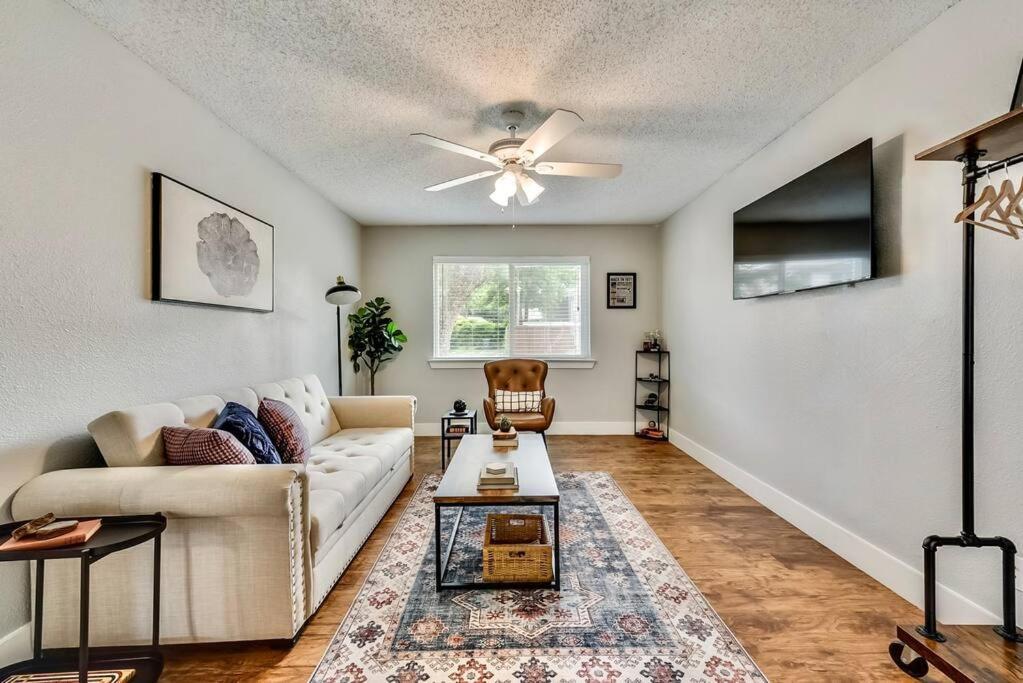 Near Downtown Dallas - The Dapper Charm المظهر الخارجي الصورة
